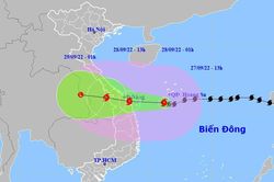 Rạng sáng 28-9, bão số 4 vào sát ven biển Thừa Thiên Huế - Quảng Ngãi