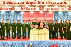 Bộ CHQS Điện Biên và Phoong Sa Ly ký kết quy chế phối hợp