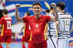 Futsal Việt Nam thắng ngược Hàn Quốc 5-1
