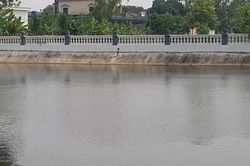 Nam sinh lớp 7 tử vong khi tắm ao