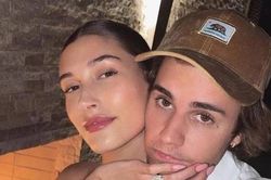 Hailey Bieber tiết lộ chuyện riêng tư với Justin Bieber