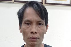 Kiểm tra hành chính, phát hiện đối tượng tàng trữ ma túy