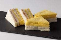 Bánh mì không viền của Nhật Bản