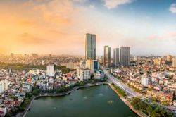 TS. Nguyễn Quốc Việt: Việt Nam tiến gần đến đích GDP trên 7% năm 2022