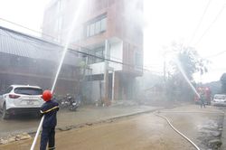 Bắc Hà: Diễn tập phòng cháy, chữa cháy và cứu nạn, cứu hộ tại cơ sở kinh doanh gas và lưu trú