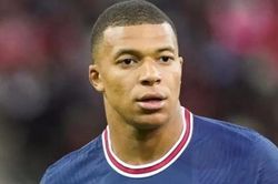 Mbappe thua Ramos, Neymar ở thử thách sút bóng