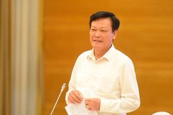 Gần 40.000 cán bộ, công chức nghỉ việc trong 2,5 năm: Bộ Nội vụ nêu nguyên nhân