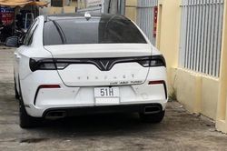 Vụ 'tiểu thư Tina Dương': Công an thu giữ ô tô vật chứng