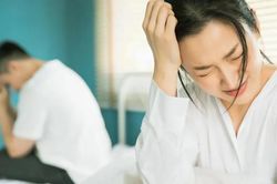 Lý do anh hàng xóm không chịu lấy tiền công khiến vợ chồng tôi áy náy