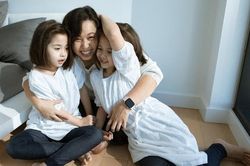 Cách giúp con phát triển trí não tốt nhất