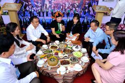 Quảng bá sản phẩm văn hóa, du lịch các địa phương