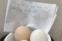Rưng rưng trước những lời nhắn tay đơn giản nhưng ngập yêu thương của bố mẹ