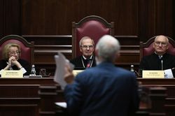 Tòa án hiến pháp Nga thông qua lệnh sáp nhập 4 vùng Ukraine