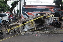 Indonesia điều tra vụ bạo loạn bóng đá