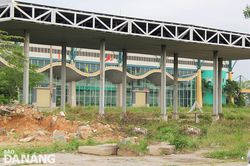 Cận cảnh bến xe phía nam Đà Nẵng vừa bị ngân hàng rao bán 48 tỷ đồng