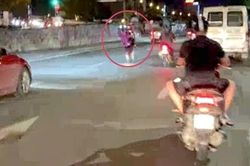 Xử lý nhiều thanh niên choai điểu khiển xe mô tô lạng lách