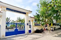 Quảng Ngãi thanh tra sau vụ trường tiểu học bị tố lạm thu đầu năm học