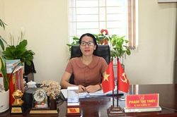 Lung linh sao Thủ đô: Nữ chính trị viên giỏi cả 'hai vai'