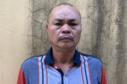 Điều tra nghi phạm dâm ô bé gái tại trường tiểu học