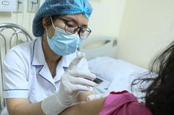'Giữ chân' công chức, viên chức