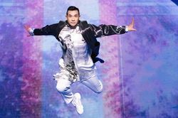 Triệu Văn Trác múa võ