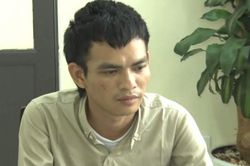 'Khủng bố' nhà bạn gái sau khi bị cấm yêu