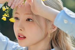 Dân mạng Hàn mê mệt điểm kỳ lạ trên gương mặt Nayeon Twice