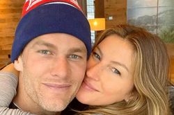 Gisele Bundchen làm việc với luật sư nhưng chưa nộp đơn ly hôn