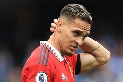 Lập siêu phẩm vào lưới Man City, Antony vẫn khiến HLV MU nổi giận