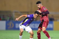 V-League 2022: 'Cuộc chiến' ở đỉnh và đáy