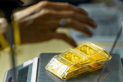 Giá vàng hôm nay 6/10: Vàng tăng mạnh trở lại