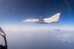 Về thông tin Nga dùng oanh tạc cơ Tu-22M3 tấn công Ukraine từ không phận Belarus