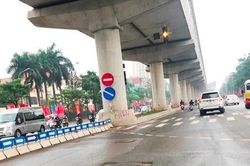 Cào bóc, thảm lại toàn bộ đường Cầu Giấy - Xuân Thủy