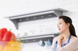 Chị chồng làm giúp việc cho nhà tôi, chỉ một tuần mà tôi vội xin chị nghỉ