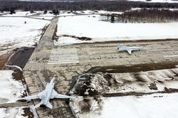 Sự thực Ukraine phá hủy 2 oanh tạc cơ Tu-22M3 Nga bằng UAV cảm tử