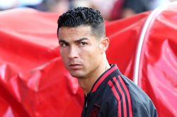 Nghịch lý của Ronaldo ở MU