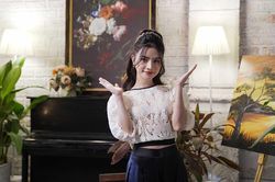Châu Dương làm mới nhạc phim 'Tân Dòng Sông Ly Biệt'