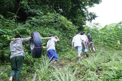 Lên núi tìm lại nước cho dân bản ở Kỳ Sơn