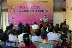 Khai giảng lớp tập huấn hát Xẩm huyện Kim Sơn năm 2022
