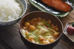 Vì sao người Nhật Bản thích ăn súp miso?