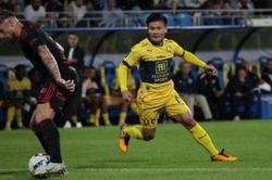 Quang Hải ghi bàn thắng đầu tiên, giúp Pau FC thoát thua