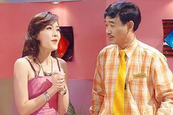 Sao Việt 9/10: Ảnh thời trẻ xinh đẹp của Vân Dung bên Quốc Khánh