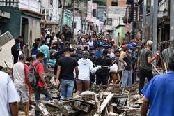 Sạt lở đất nghiêm trọng ở Venezuela, 25 người chết, hơn 50 người mất tích