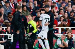 Liverpool gặp họa lớn sau trận thua Arsenal