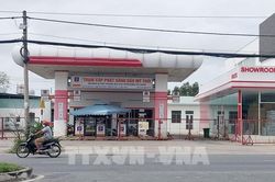 Bình Dương: Nhiều doanh nghiệp treo bảng 'hết xăng còn dầu'