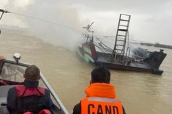 Vụ cháy 8 tàu và phương tiện du lịch trên biển Cửa Đại: Khả năng do chập điện
