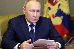 Tổng thống Nga cảnh báo sẽ có hành động cứng rắn hơn với Ukraine