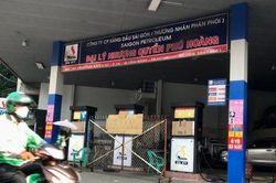 Hàng loạt trạm xăng dầu ở miền Tây ngừng bán, sinh hoạt người dân đảo lộn
