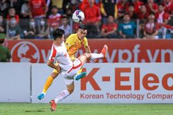 Vòng 18 V-League: Ngựa ô Bình Định 'hí vang'