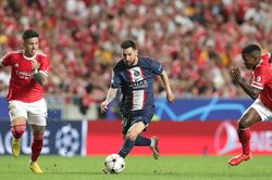 Nhận định bóng đá PSG vs Benfica: Barca? Cảm ơn, Messi đang tận hưởng ở PSG!